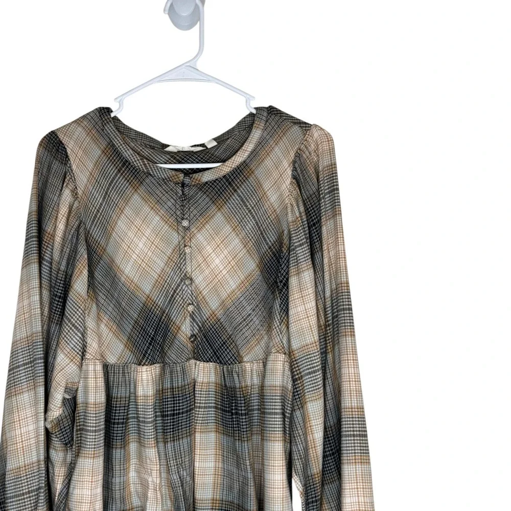 Me by Jennie Garth Drapey Flannel Blouse Womens Medium Brown Black Plaid A664756